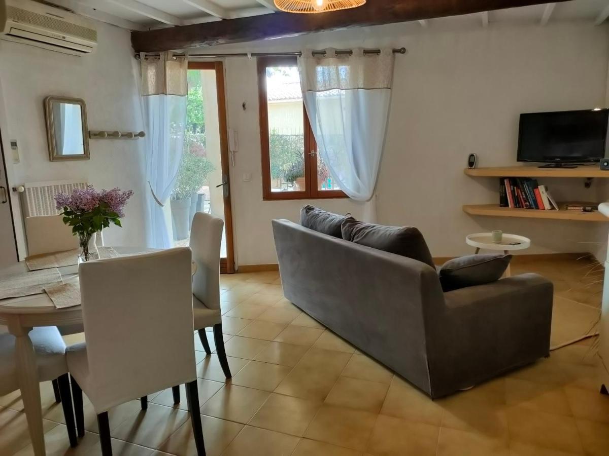 La Maison D'Yvette Le Barroux Екстериор снимка